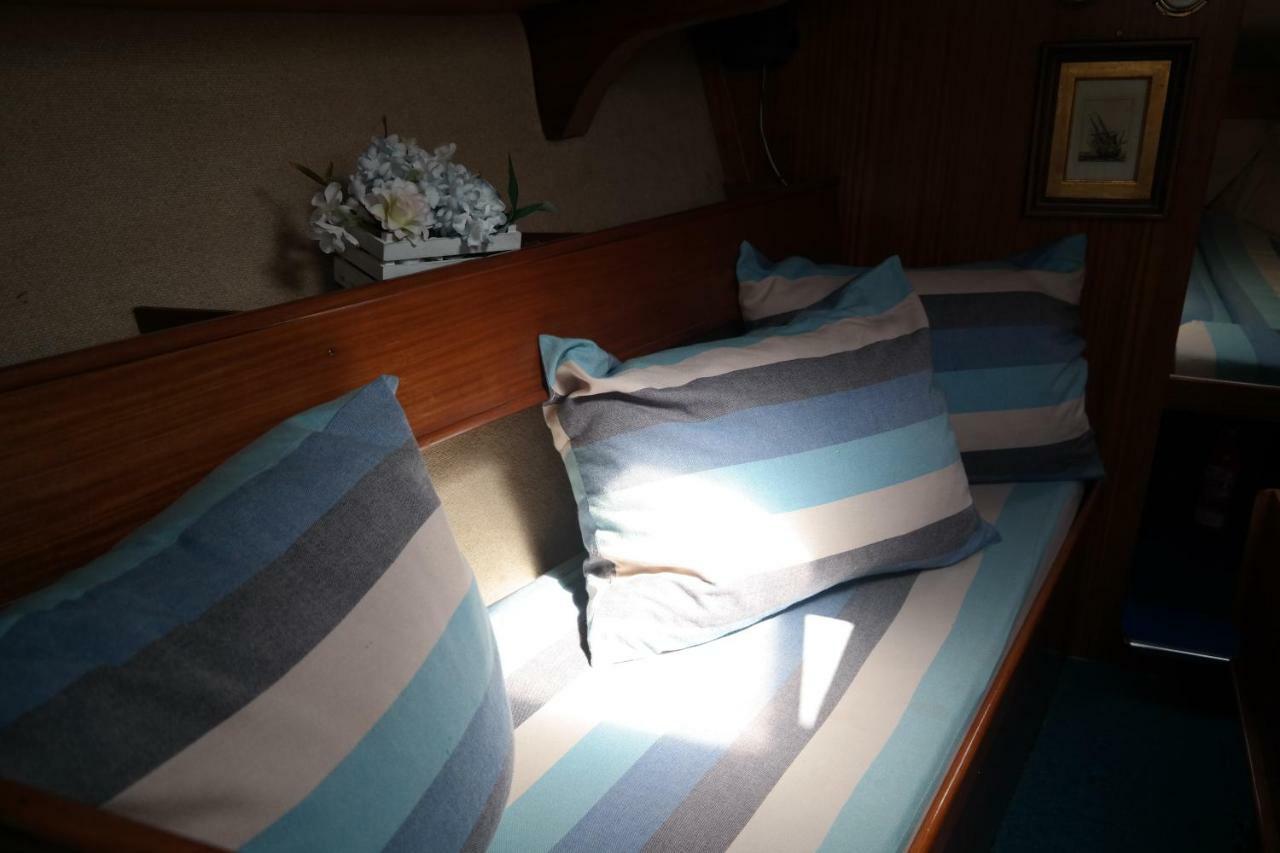 Yacht Suite Marina Di Grosseto Bagian luar foto