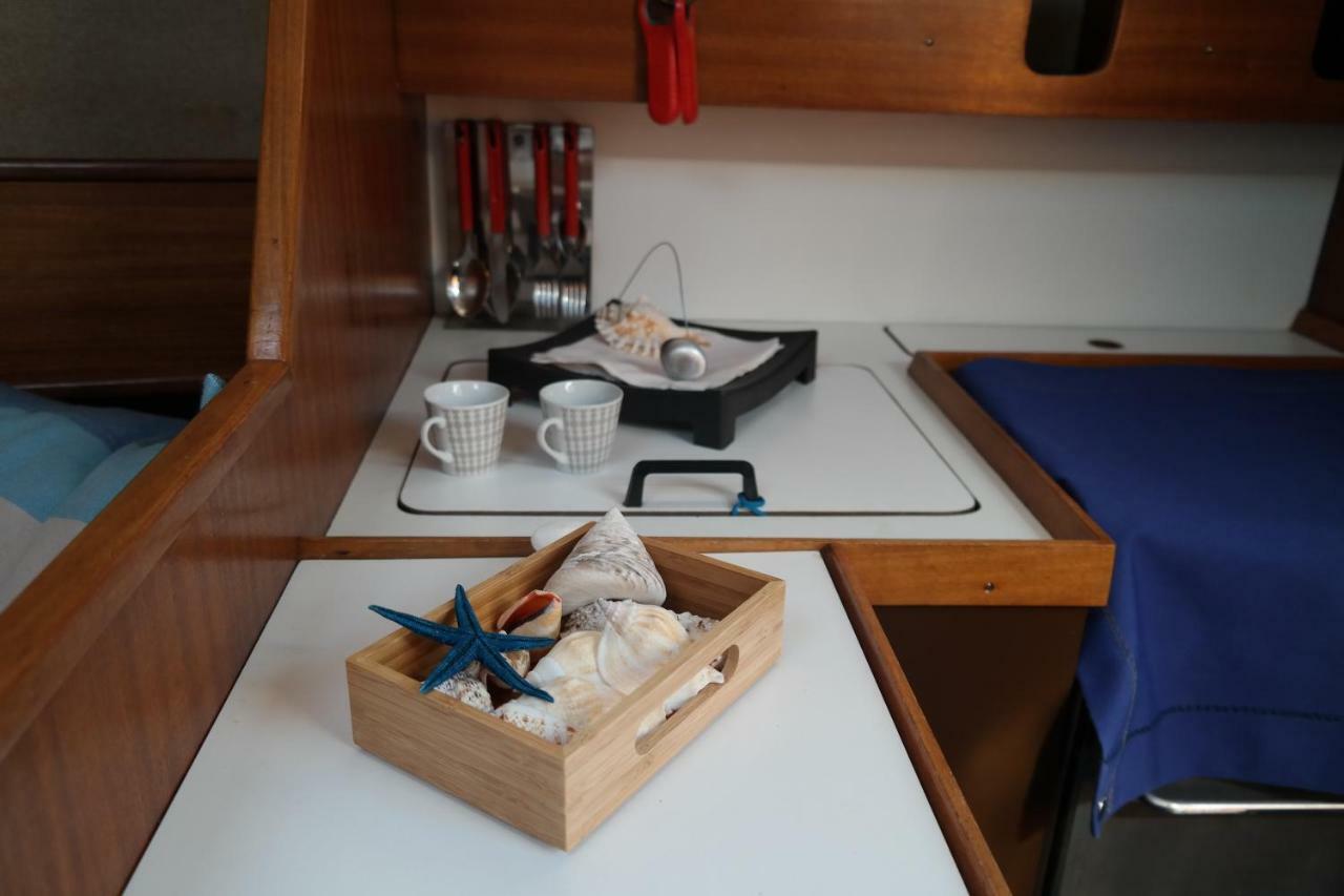 Yacht Suite Marina Di Grosseto Bagian luar foto