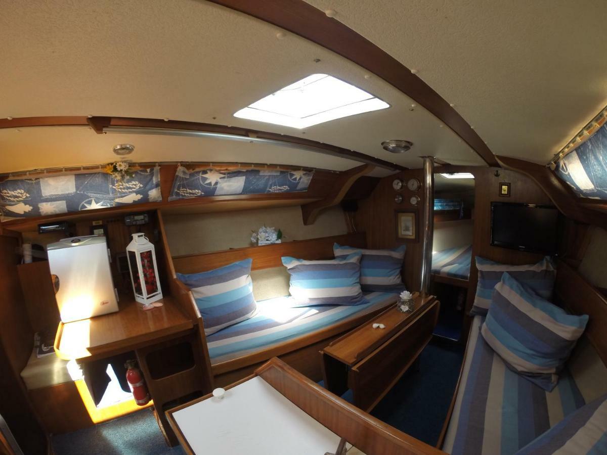 Yacht Suite Marina Di Grosseto Bagian luar foto